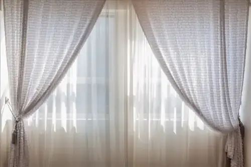 Curtain-Hanging-Services--in-Brooklyn-New-York-curtain-hanging-services-brooklyn-new-york.jpg-image